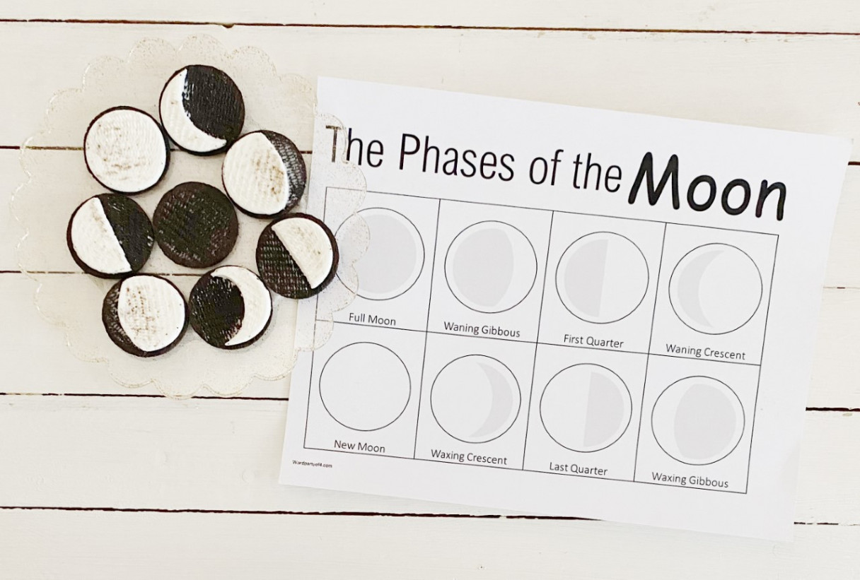 OREO Moon Activity - Free Printable! -